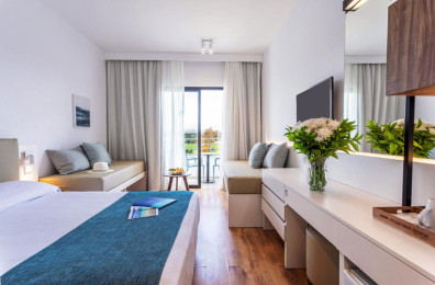 Louis Phaethon Beach Hotel