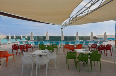 Xoria Deluxe Hotel
