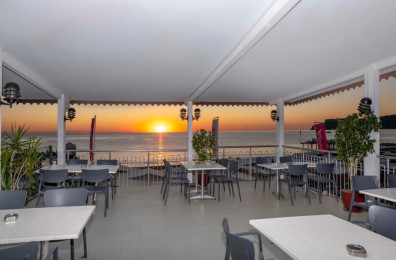 Armas Beach Hotel