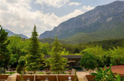Rose Resort (adults only 14+)