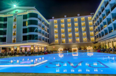Pasa Beach Hotel