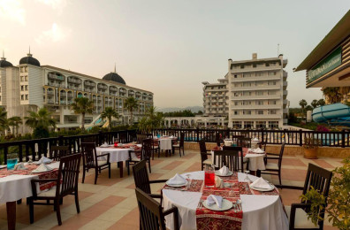 Holiday Garden Resort