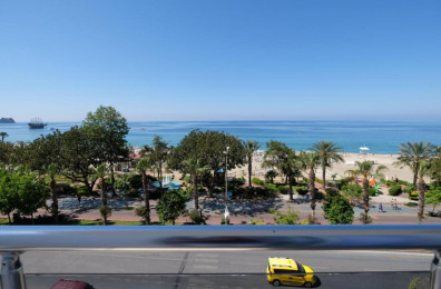 Cleopatra Golden Beach