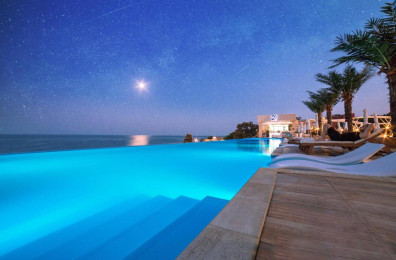 International Hotel Casino ' Tower Suites