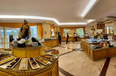 Marina Royal Palace