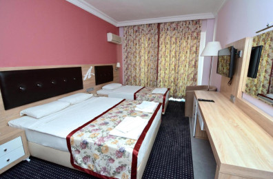 Ananas Hotel