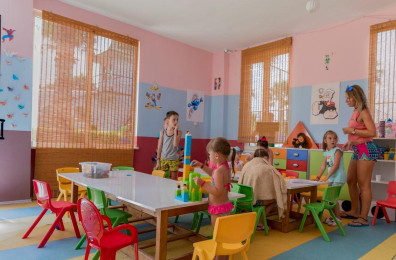 Holiday Garden Resort