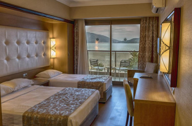 Pasa Beach Hotel