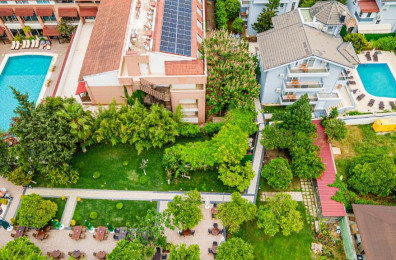Rose Resort (adults only 14+)
