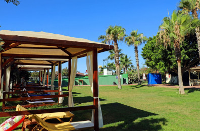 Caretta Beach Hotel