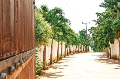 Lagoon Paradise Beach Resort