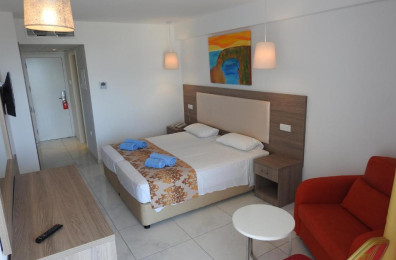 Corfu Hotel