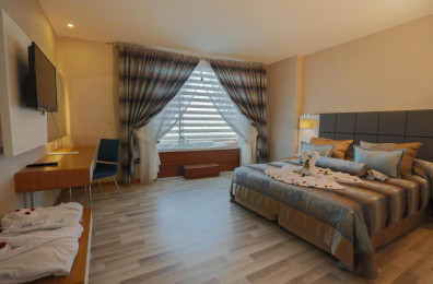 Xoria Deluxe Hotel