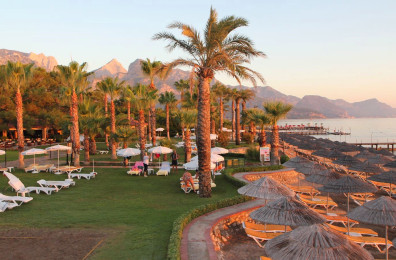 Champion Holiday Village