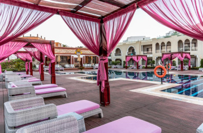 Sunrise Arabian Beach Garden Select
