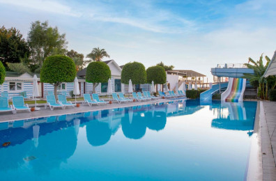 Armas Beach Hotel