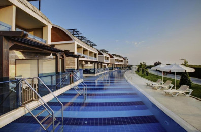 Tui Magic Life Jacaranda