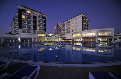 Cenger Beach Resort