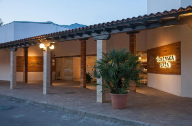 Slovenska Plaza Hotel