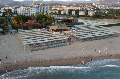 Caretta Beach Hotel