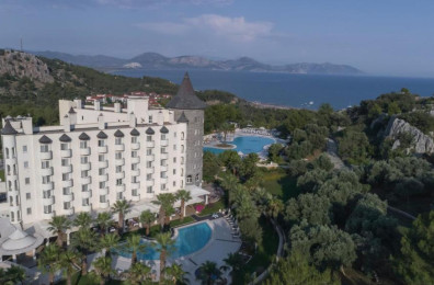 X Life Hotel (adults only 15+)