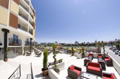 Arabella World Hotel