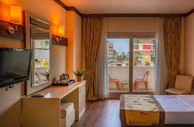 Rose Resort (adults only 14+)