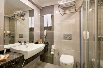 Crystal Aura Beach Resort ' Spa