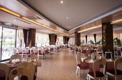 Raymar Resort Aqua Hotel