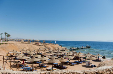 Amphoras Beach