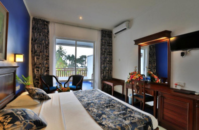 Hibiscus Beach Hotel