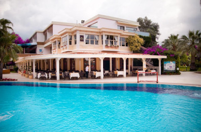 Club Boran Mare Beach