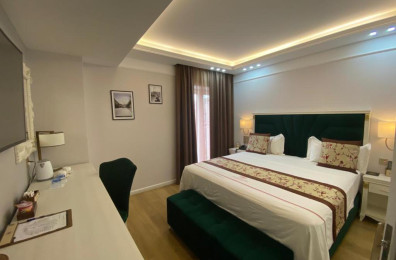 Brais Hotel