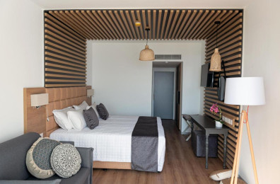 Pierre Anne Beach Hotel