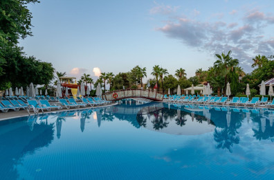 Palmeras Beach Hotel (ex. Club Hotel Insula)