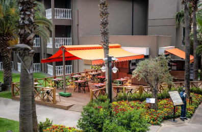 Sailors Beach Club