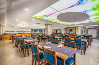 Arsi Blue Sea Beach Hotel