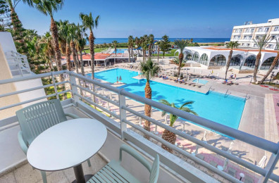 Louis Phaethon Beach Hotel