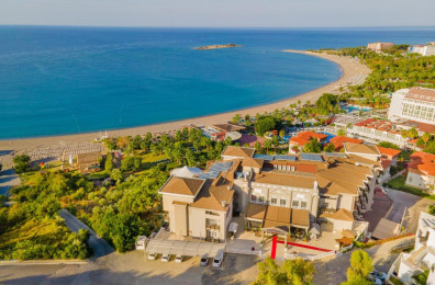 Justiniano Deluxe Resort