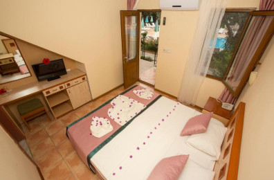 Katre Hotel