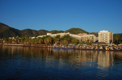 Pasa Beach Hotel