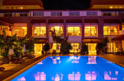 Rose Resort (adults only 14+)