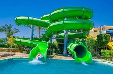 Titanic Beach Resort