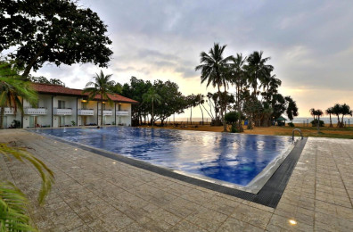 Hibiscus Beach Hotel