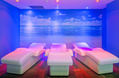 Ght Aquarium ' Spa
