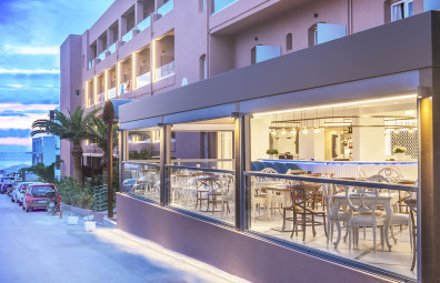 Mari Kristin Beach Hotel (adults only 14+)