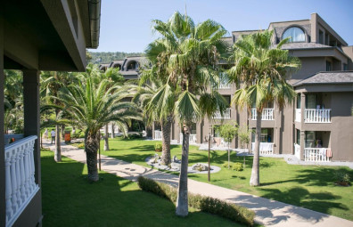 Sailors Beach Club